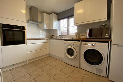 43 Wagtail Close, Swindon, SN3 5BL