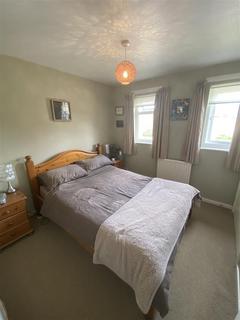 53 Kestrel Drive, Swindon, SN3 5DP