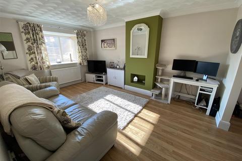 55 Primrose Close, Swindon, SN25 1QY