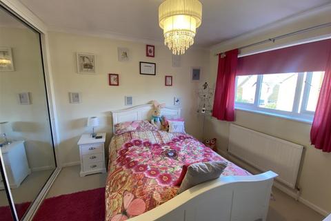 55 Primrose Close, Swindon, SN25 1QY