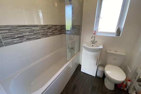 55 Primrose Close, Swindon, SN25 1QY