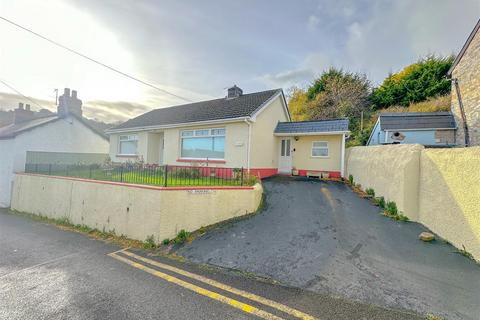 2 bedroom detached bungalow for sale, Church Street, St. Dogmaels, Cardigan