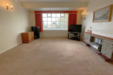 43 Coton Road, Wolverhampton, WV4 5AT