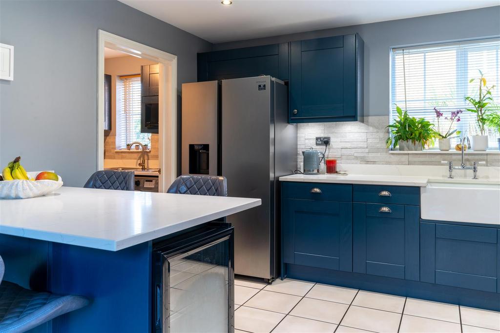 Luxury Fully Fitted Kitchen