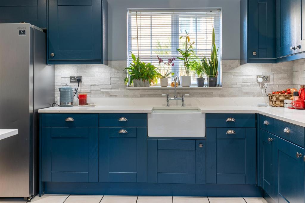 Luxury Fully Fitted Kitchen