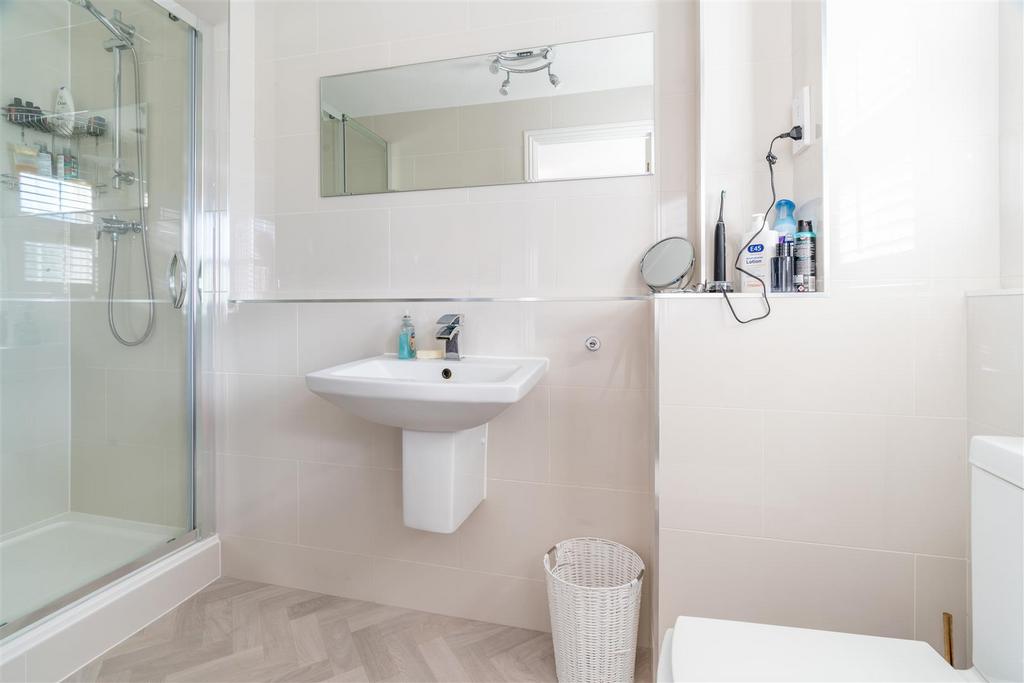 Ensuite Shower Room