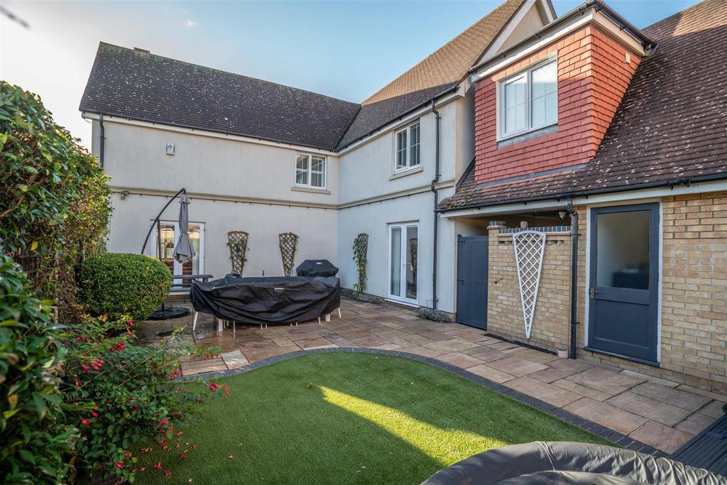 Easy Maintenance Rear Garden