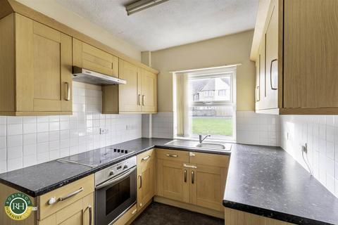 47 Great North Road, Woodlands, Doncaster, DN6 7NH
