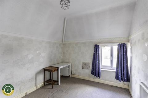 47 Great North Road, Woodlands, Doncaster, DN6 7NH