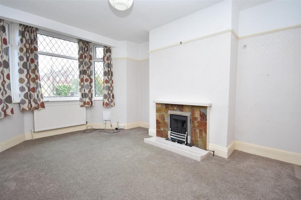 Melwood Grove, York 3 bed semidetached house £995 pcm (£230 pw)