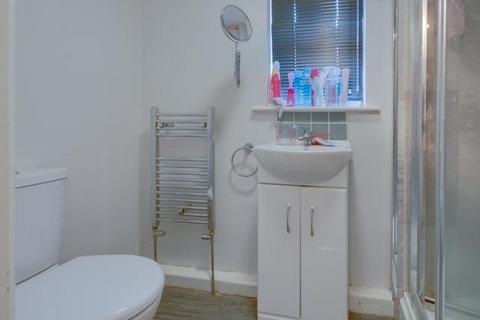 128 Rawmarsh Hill, Parkgate, Rotherham, S62 6EX