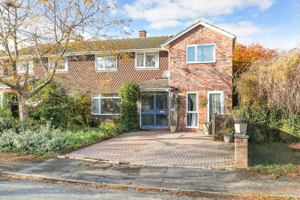 Six Acres, Upton St. Leonards, Gloucester 5 bed semidetached house for