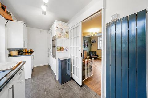 47 Normanton Park, London, E4 6HE