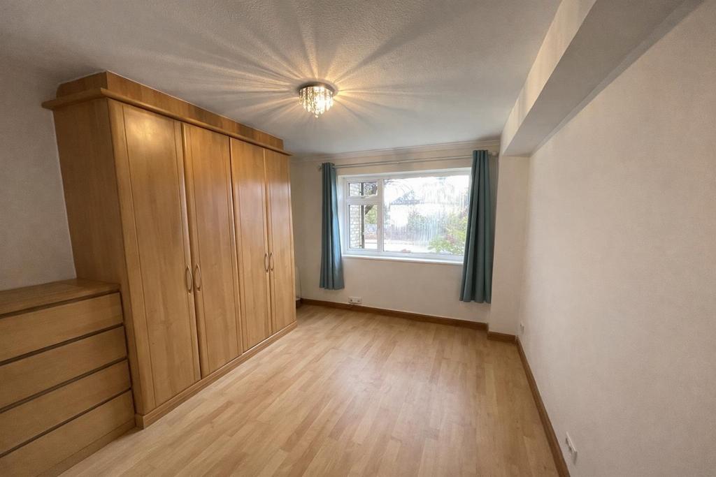BEDROOM 1.png