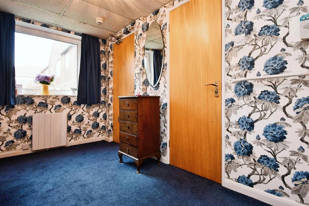 Private Entrance Hallway
