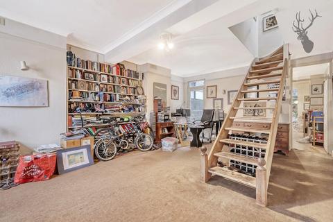 2 Cyprus Street, London, E2 0NN