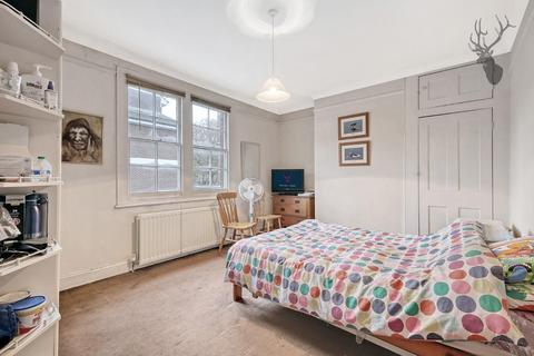 2 Cyprus Street, London, E2 0NN