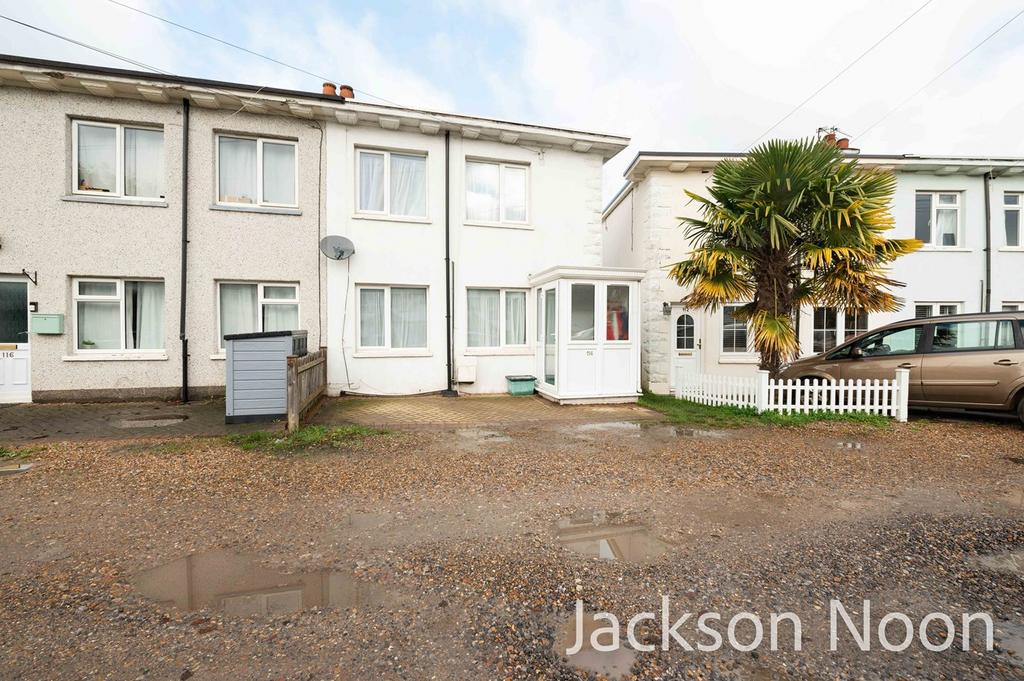 Horton Hill, Epsom, KT19 2 bed end of terrace house for sale £465,000