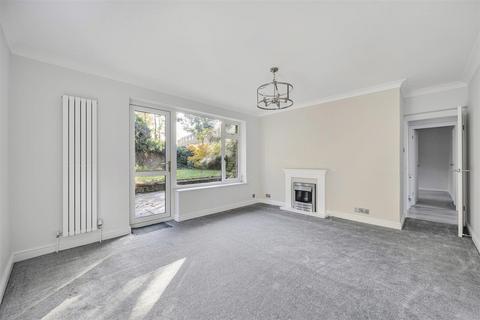 37 South Terrace, Surbiton, KT6 6HT