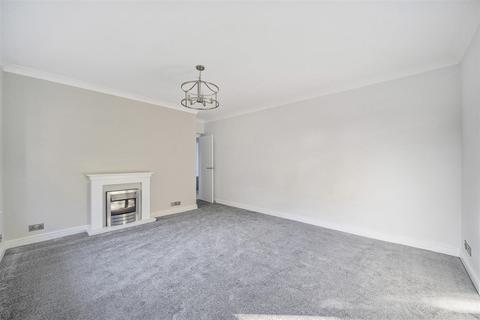 37 South Terrace, Surbiton, KT6 6HT