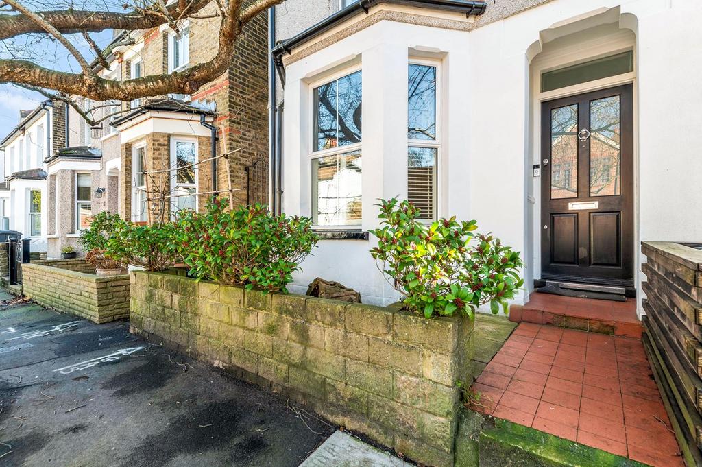 Heathfield Road, Bromley, BR1 3 bed detached house to rent £2,300 pcm