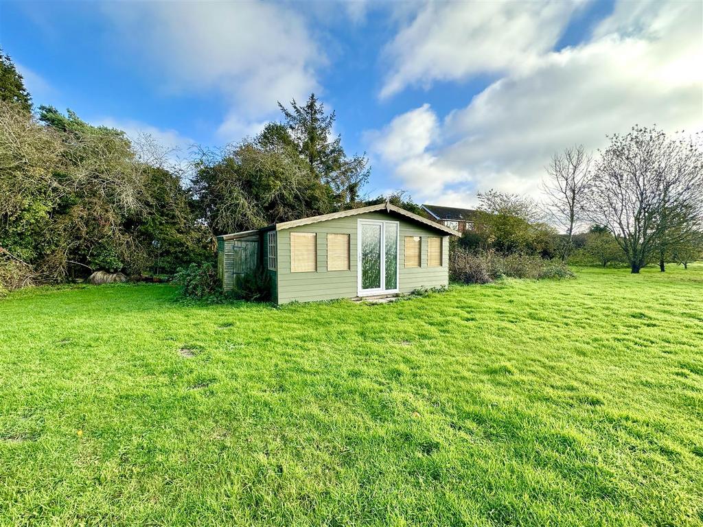 Summer house.JPEG