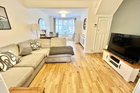 310 Burnt Oak Lane, Sidcup, DA15 8LN