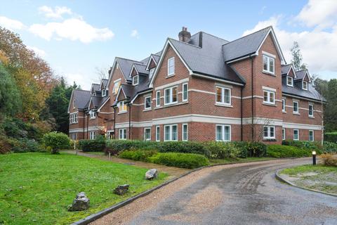 2 bedroom flat to rent, Lakewood, Portsmouth Road, Esher, Surrey, KT10