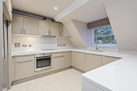 2 bedroom flat to rent, Lakewood, Portsmouth Road, Esher, Surrey, KT10