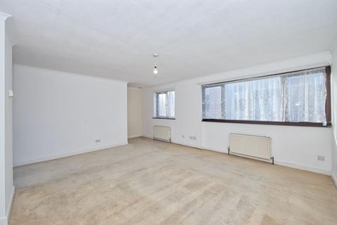 59 Chalcroft Road, Folkestone, CT20 3NG