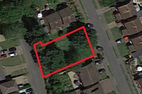 Land for sale - Land Adjacent to 15 Crosslands, Caddington, Luton, Bedfordshire, LU1 4EP