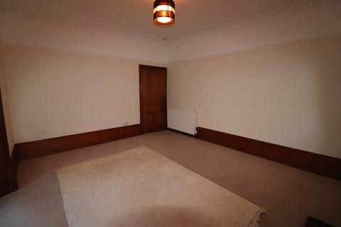 2 bedroom ground floor maisonette to rent, Cairnfield Place, Aberdeen, AB15