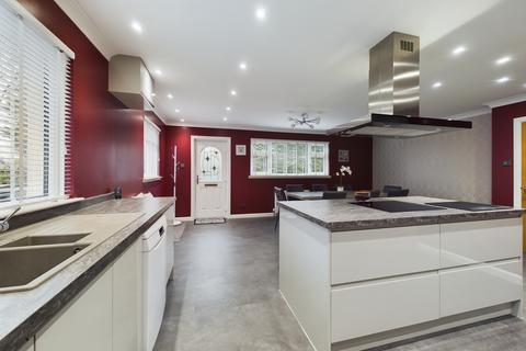 Bushgrove Rosemount Park Gardens, Blairgowrie, PH10 6TW