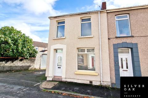 2 bedroom end of terrace house for sale - Upper Robinson Street, Llanelli