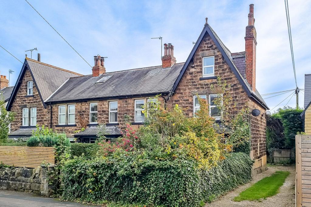 Wedderburn Road, Harrogate, HG2 3 bed terraced house for sale £319,950