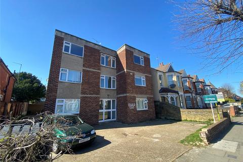 2 bedroom apartment for sale, Brownlow Road, London, N11