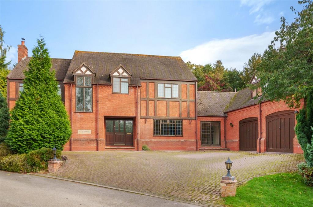 School Lane, Hints, Tamworth, Staffordshire, B78 5 bed detached house to rent £2,620 pcm (£605 pw)