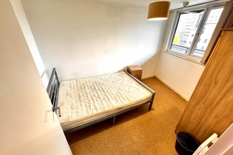 2 bedroom apartment to rent - Trinity Court, 44 Higher Cambridge Street, Manchester. M15 6AR