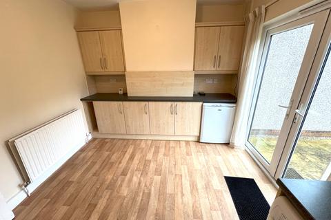 3 bedroom terraced house to rent, Primrose Glen, Hornchurch RM11