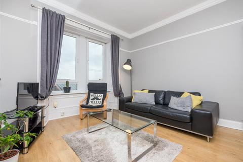 2 bedroom flat to rent, Grove Street, Edinburgh, EH3