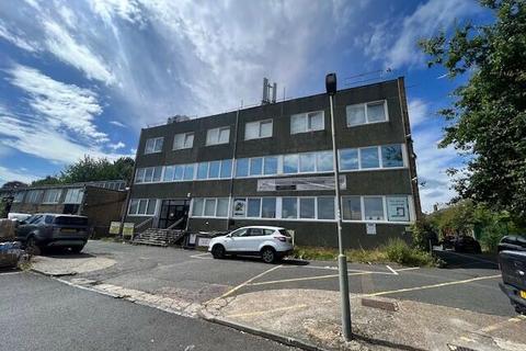 Warehouse to rent - Murray Road, Orpington, BR5