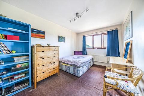 138 Brassey Road, London, NW6 2BA