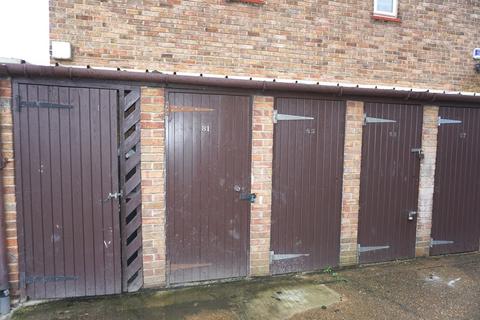 Flat, 81 Woodgate Avenue, Chessington, KT9 2QJ