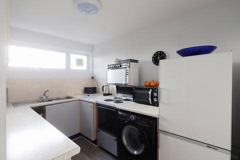 2 bedroom flat for sale, Wanstead Road, Bromley