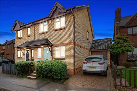 3 bedroom semi-detached house for sale, Wallace Drive, Wickford, Essex, SS12