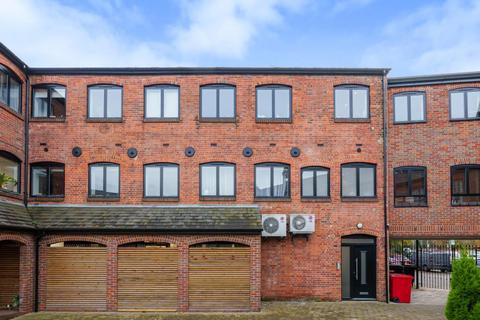 1 bedroom flat for sale, Chesham,  Buckinghamshire,  HP5