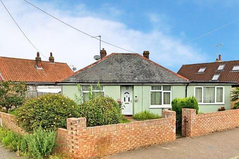 3 bedroom bungalow for sale, Lansdowne Road, Wick, Littlehampton, West Sussex, BN17