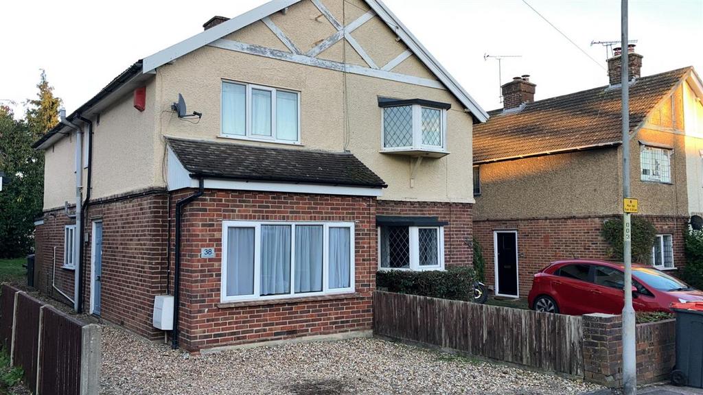 Salisbury Road, Canterbury, Canterbury 3 bed semidetached house to