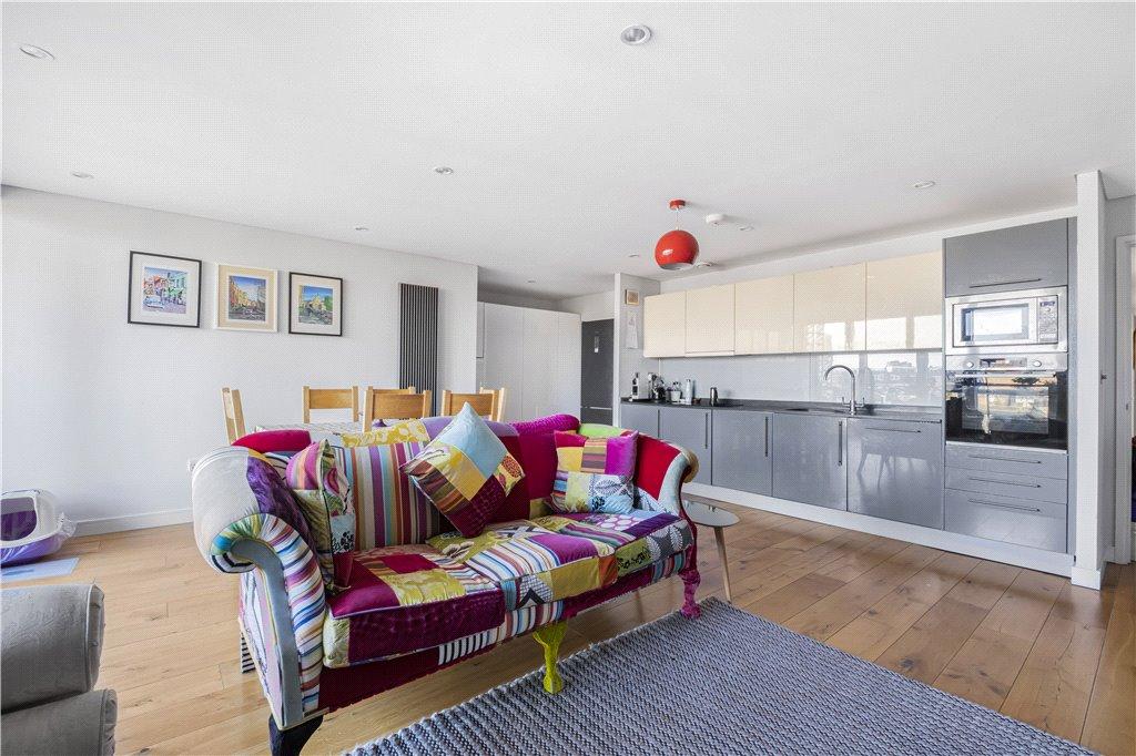 Kitchen/Living Room