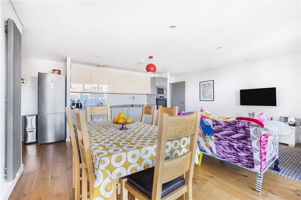 Kitchen/Living Room